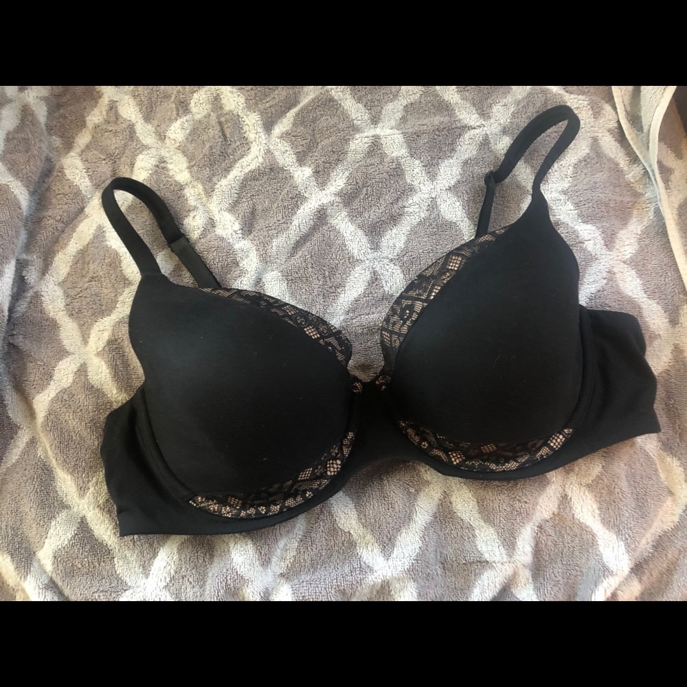 Victoria’s Secret bra